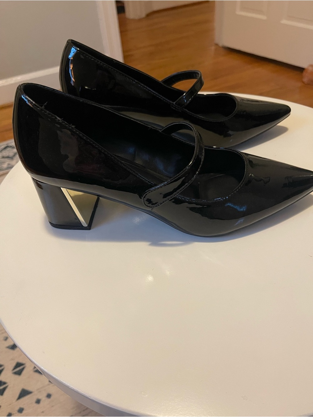DKNY Women's Black Patent Mary Jane Block Heel Pumps